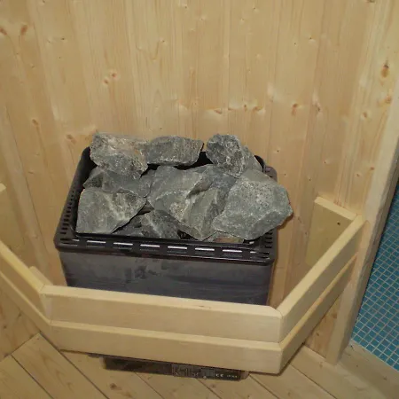 Atika Domek alpejski *